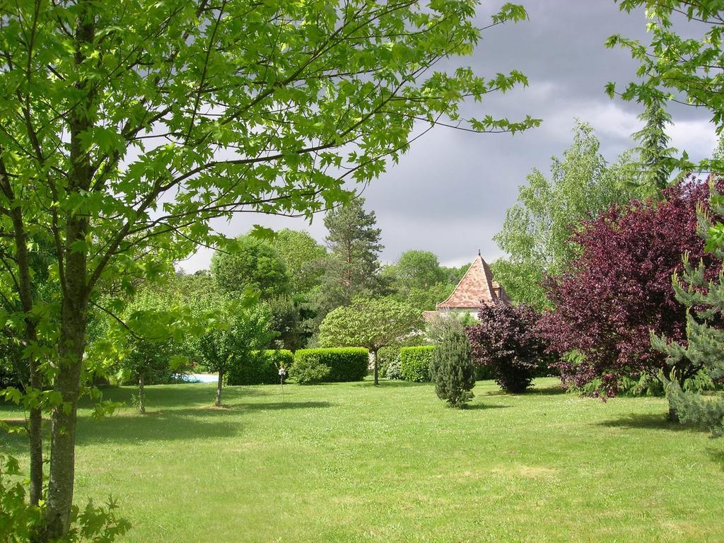 Le Colombier Bed & Breakfast Villeneuve-sur-Lot Dış mekan fotoğraf