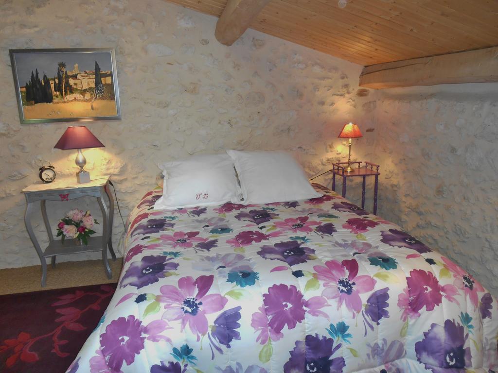 Le Colombier Bed & Breakfast Villeneuve-sur-Lot Dış mekan fotoğraf