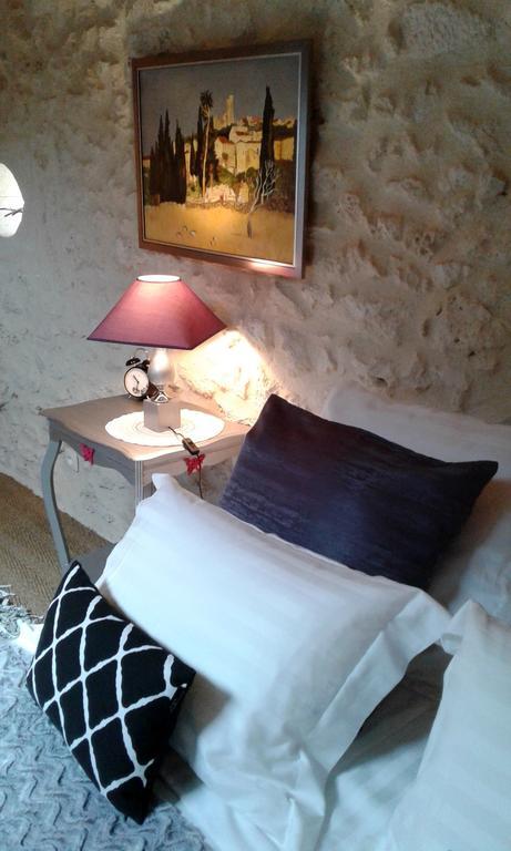 Le Colombier Bed & Breakfast Villeneuve-sur-Lot Dış mekan fotoğraf